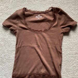 Brown and white lace trim baby tee